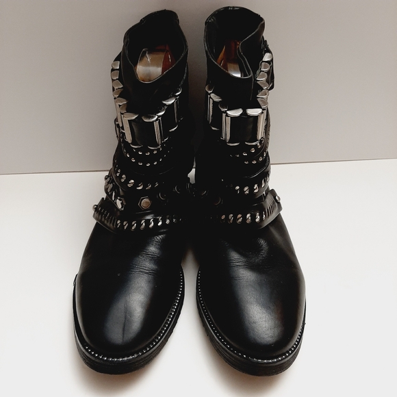 L.A.M.B. Tessa Moto Short Ankle Stud Boots Slip-On Genuine Leather Black Sz 6 M - Picture 5 of 16